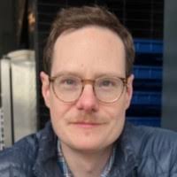 Gordon Hansen's Instagram, Twitter & Facebook