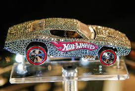 The list is sorted on likes amount and updated every day. Los 10 Autos De Hot Wheels Mas Caros Del Mundo