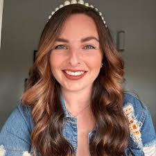 Kayleigh Bonner's Instagram, Twitter & Facebook