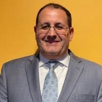 Robert Mauro's Instagram, Twitter & Facebook