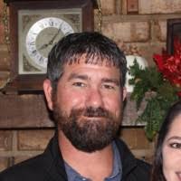 400+ "Estis" profiles