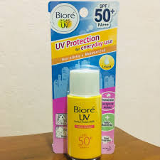 The texture of biore sarasara uv perfect milk is just as it. Reduced Biore Uv Perfect Protect Milk Moisture Health Beauty Skin Bath Body On Carousell