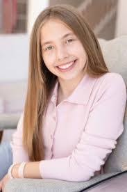 Julia Taylor's Instagram, Twitter & Facebook