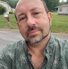 Dennis Silvers's Instagram, Twitter & Facebook