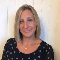 Hayley Waters's Instagram, Twitter & Facebook