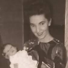 Juana Ray's Instagram, Twitter & Facebook