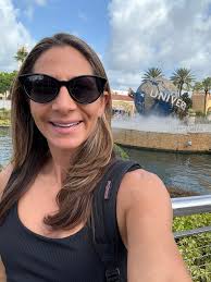 Road tripping thru NH, VT, MA with Kelly Darwell! Made it the Berkshire's!  So much beauty. Love seeing my besties Stephanie Tozzi Michele Murphy 😍