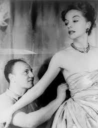 Haute Couture Wikipedia How much they pay in 2020, what are the pros and cons of the profession.