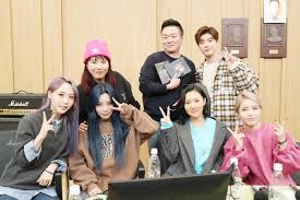 Sorry for the late uploads. 191121 Mamamoo Eric Nam Sbs Mamamoo Thailand Facebook