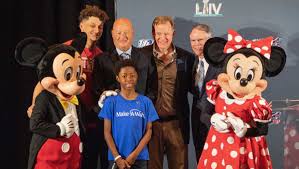 No need to say, that this strong successful man played she is a proud mother of three kids, a philanthropist and a family person, who loves her patrick lavon mahomes ii entered this world several decades ago on a warm autumn day. Kansas City Chiefs Patrick Mahomes To Be Accompanied At Disney World Parade By Make A Wish Child From Texas