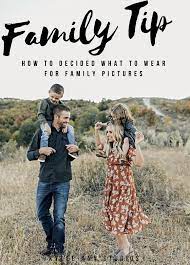 Family Tip What To Wear For Family Pictures Family Picture Outfits Wedding Photographer Outfit Photographer Outfit