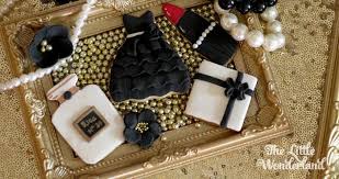 They look amazing with a black envelope and gold glitter envelope liner! Kara S Party Ideas Great Gatsby Birthday Party Kara S Party Ideas