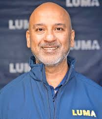 El nuevo presidente de @lumaenergypr, Juan Saca, devengará un salario de  $600,000 al año, además de otras bonificaciones que todavía discute con su  nuevo patrono. Saca asumirá el puesto oficialmente desde el