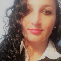 4 "Sandra Eramo" profiles