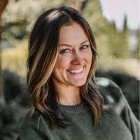 Grace Benedict's Instagram, Twitter & Facebook