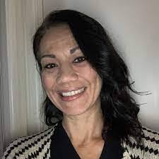 Belinda Lovell's Instagram, Twitter & Facebook