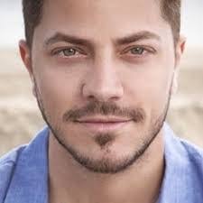 Ron Navarro's Instagram, Twitter & Facebook