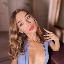 Gemini, ♊️ Taurus, ♉️ Libra, ♎️ Scorpio, ♏️ Virgo, ♍️ Aries, ♈️ Cancer ♋️ ,  Leo, ♌️ Aquarius ♒️ He's choosing you with a clarity he's never had before  not out of