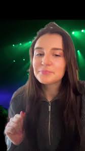 #greenscreen PSA #banks #jillianbanks @hernameisbanks