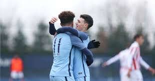 Manchester city got a transfer jolt on friday, as manchester united sent a statement of intent by finalising their signing of jadon sancho. Man City Fans Make The Same Point As Jadon Sancho Joins Manchester United Manchester Evening News