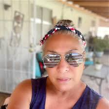 It is with sadness we announce the passing of our classmate, Suzanne  Lightfoot. Suzanne passed away