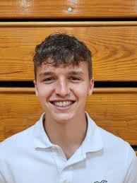 Ethan Snell's Instagram, Twitter & Facebook