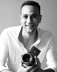 KARIM FAROUK IBRAHIM ✨️ Had the pleasure to be featured in @alexphotoweek  Starring @karimfaroukibrahim Studio @elmesawaratycreativestudio . . . .  #cameramanlife #cinematography #cinematographer #storytelling #shooting  #shots #photooftheday ...