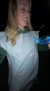 Eva Logan's Instagram, Twitter & Facebook