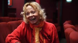 En 1976, isabelle aubret reçoit la récompense de la meilleure chanteuse au festival tokyo musical, au japon. Le Dernier Sebasto D Isabelle Aubret La Lilloise