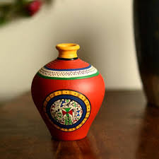 Shop temple & webster for plant pots & stands to match every style and budget. Vases And Pots In Terracotta Home Decor Items At Rs 399 Piece S Terracotta Vase Id 6299052088