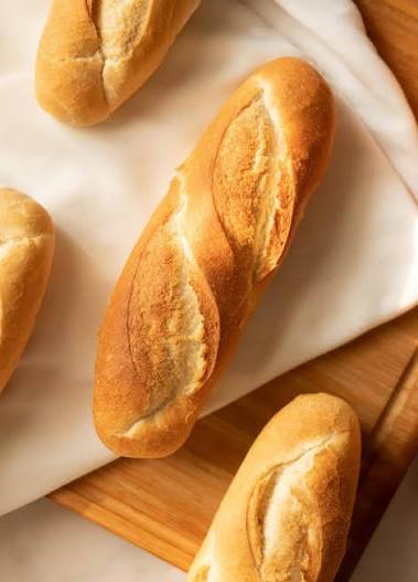Bánh Mì Truyền Thống Việt Nam 