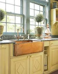 You're sure to find what you need, whatever the size and style of your kitchen. Kitchen Sinks Farmhouse Sink Ideas Cottage Style Kitchen Country Kitchen Kitchen Remodel