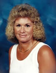 Eloise Hendricks's Instagram, Twitter & Facebook