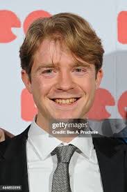 30 Photos & High Res Pictures