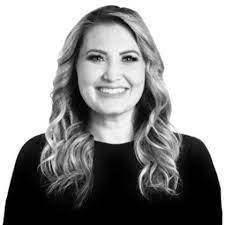 Betsy Caron's Instagram, Twitter & Facebook