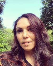 Jayne Herring's Instagram, Twitter & Facebook