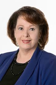 Regina Moon's Instagram, Twitter & Facebook