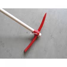 Outils de jardin une marque Pioche De Terrassier Gouvy 2 5 Kg Oeil Rond Emmanchee Florol
