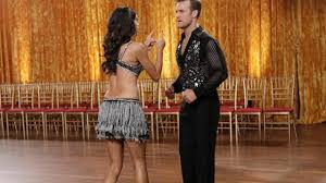 Danse aves les stars choque avec une chorégraphie dans un décor d'hôpital psychiatrique. Dawson Rejoint Le Casting De Danse Avec Les Stars Premiere Fr