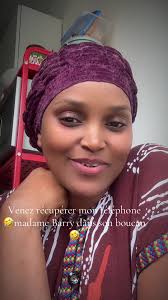 Madame Barry et son boucan hilarant