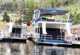 Dale hollow lake state resort park golf a list of boats offered on dale hollow can be found below. Diesel Electric Rental Houseboat Showcases Technology Boats Qctimes Com