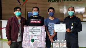 Lihat video lainnya di video.kaskus.co.id. Pssi Pers Dan Persija Sumbang Masker Dan Hand Sanitizer Ke Rsud Indosport