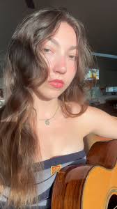 pavement = new song coming soon… 👩🏻‍💻 💗😁 , #newmusic #pavement #indie  #singersongwriter #acousticguitar #royblair (aiming for that roy blair type  vibe) hehe!!!