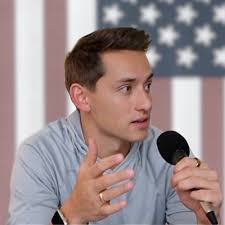 Caleb Mitchell (@calebmitchell00)