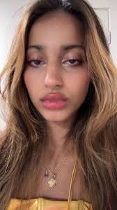 Mirror Mirror Song by Milli