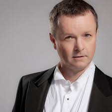 Peter Fender's Instagram, Twitter & Facebook