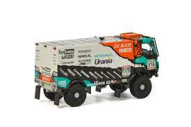 De sympathieke brabander deed zes keer met een vrachtwagen mee aan de dakar rally. Iveco Iveco Trakker Ton Van Genugten Wsi Models