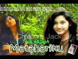 Nike Ardilla Lagu Nike