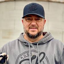 Chris Huckabee's Instagram, Twitter & Facebook