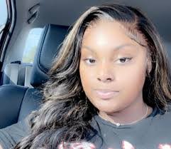 Essence Bonner's Instagram, Twitter & Facebook